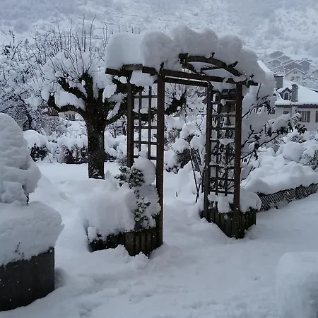 Des Alpes Hotell 2*