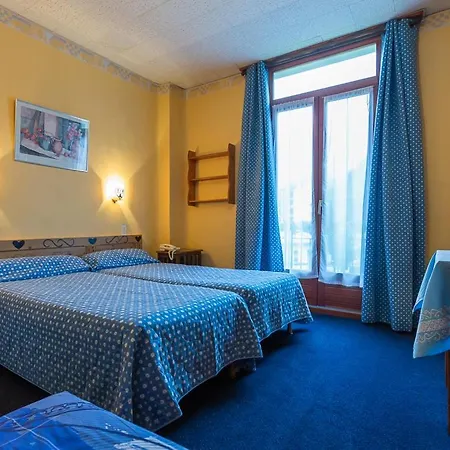 Des Alpes Hotel